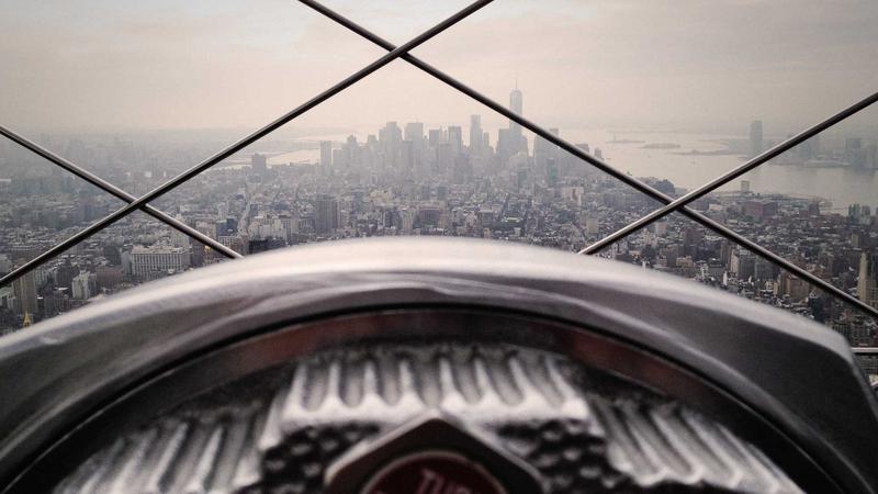 Giyilebilir Teknoloji Savaşları: Apple Watch Ultra 2 ile Galaxy Watch 7 Karşılaştırması ve Sağlık Takibi Gerçeği